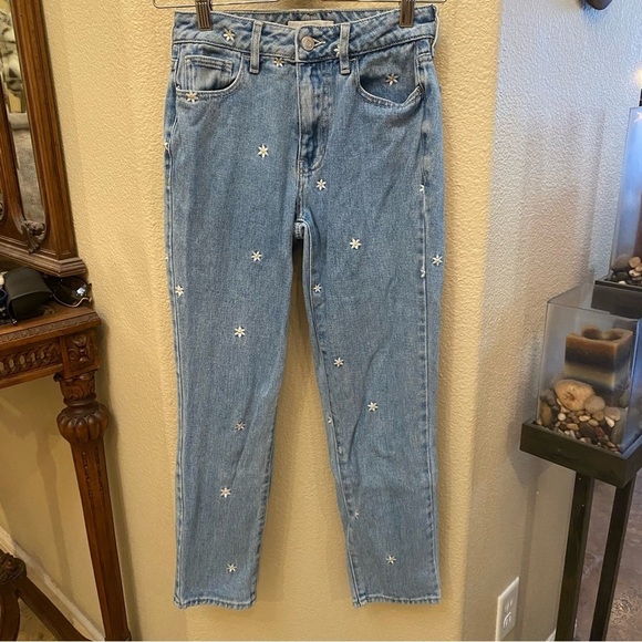 PACSUN Blue Floral Embroidery Mom Jean Size 24 - Picture 1 of 9